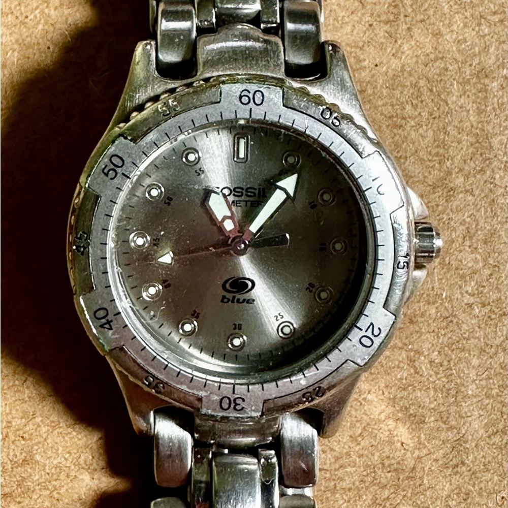 Fossil Watch - Picture 2 of 6